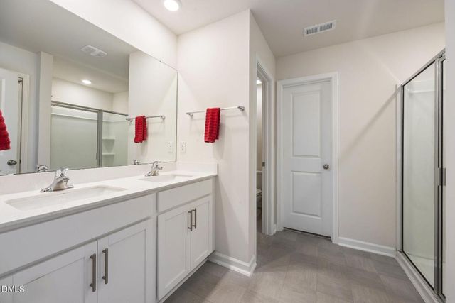 27 Winterberry Way, Fuquay Varina, NC 27526