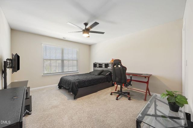 27 Winterberry Way, Fuquay Varina, NC 27526