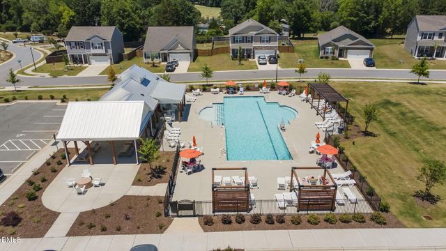 27 Winterberry Way, Fuquay Varina, NC 27526