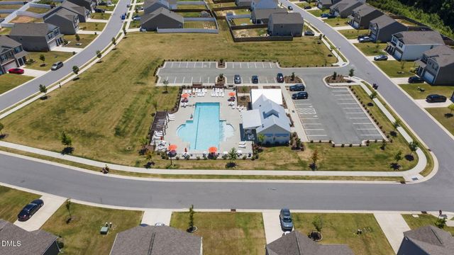 27 Winterberry Way, Fuquay Varina, NC 27526