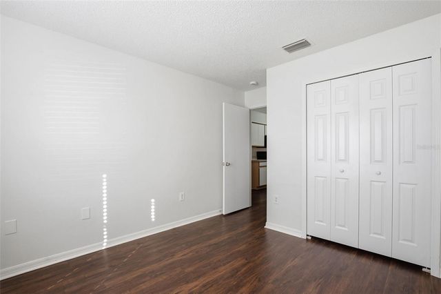 519 SCARLET MAPLE COURT, Plant City, FL 33563