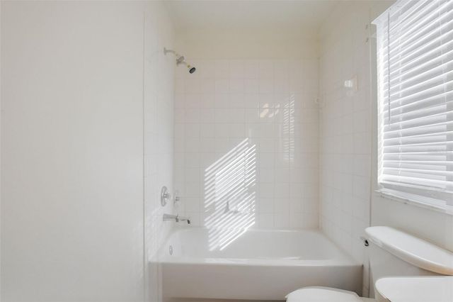 519 SCARLET MAPLE COURT, Plant City, FL 33563