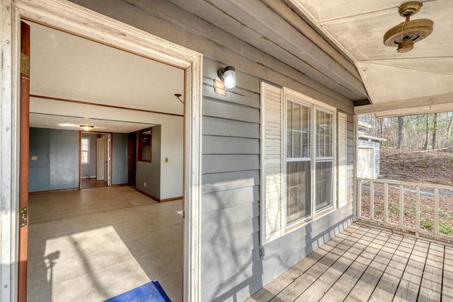 193 Townhouse Drive, Blairsville, GA 30512