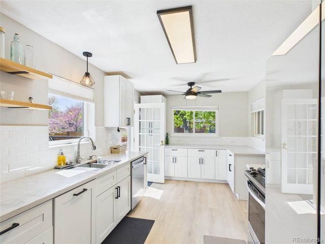 480 S Newland St, Lakewood, CO 80226