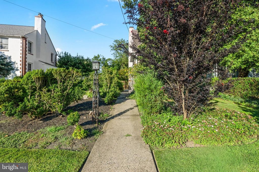 328 MORRIS RD, WAYNE, PA 19087 — photo 4