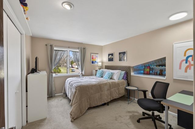 7780 139th Court, Apple Valley, MN 55124