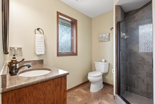 7780 139th Court, Apple Valley, MN 55124