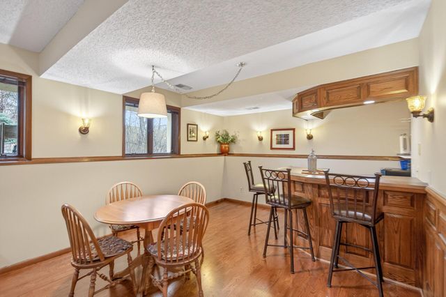 7780 139th Court, Apple Valley, MN 55124