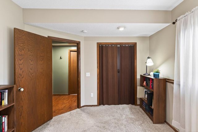 7780 139th Court, Apple Valley, MN 55124