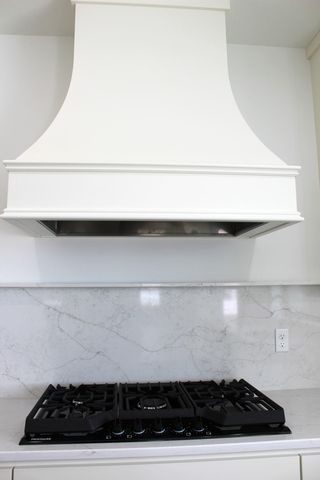 959 50th Avenue W, West Fargo, ND 58078