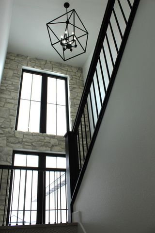 959 50th Avenue W, West Fargo, ND 58078