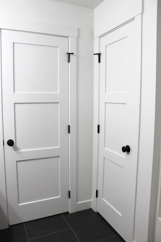 959 50th Avenue W, West Fargo, ND 58078