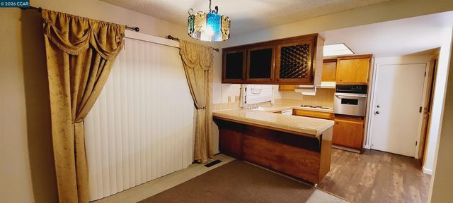 1 Castlewood, Pittsburg, CA 94565