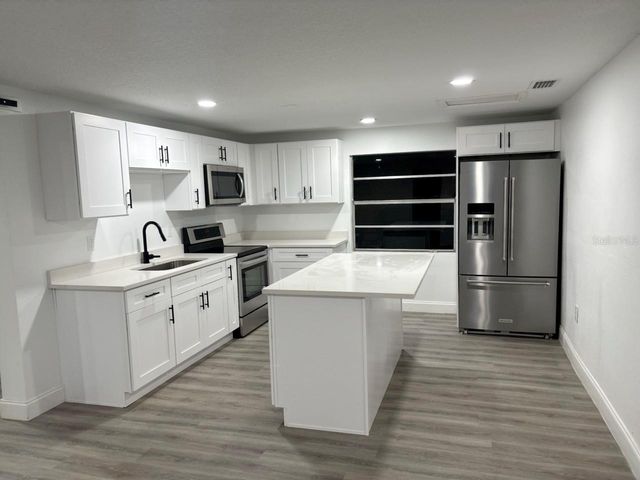 5813 N 15TH STREET, Tampa, FL 33610