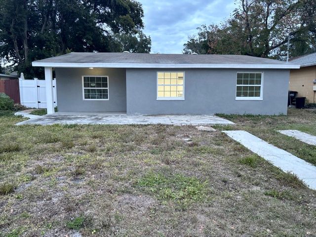 5813 N 15TH STREET, Tampa, FL 33610