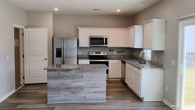 431 Pender Woods Drive, Summerville, SC 29486