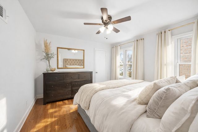 8025 S Mozart Street, Chicago, IL 60652