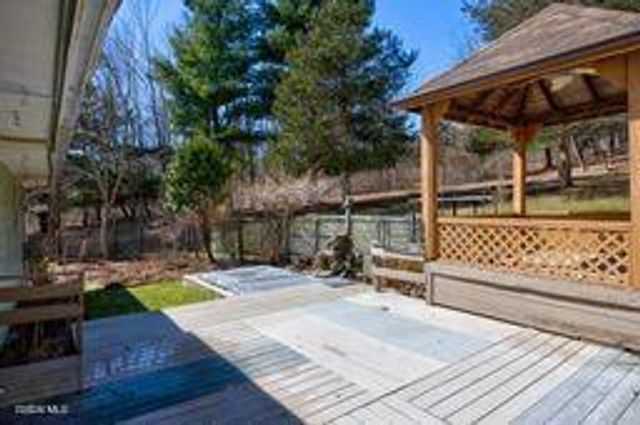 524 Angel Hill Road, Chatham, NY 12037