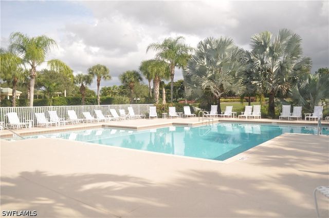 1570 Winding Oaks WAY 201, Naples, FL 34109