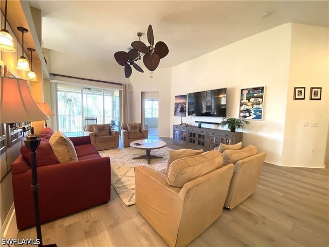 1570 Winding Oaks WAY 201, Naples, FL 34109