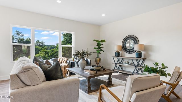 4203 Stansberry Road, Morristown, TN 37813