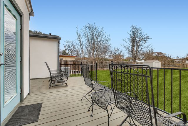 315 N Mimosa, Kerrville, TX 78028