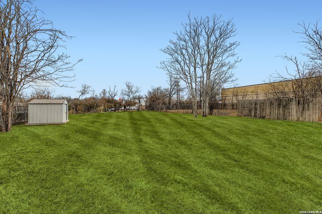 315 N Mimosa, Kerrville, TX 78028