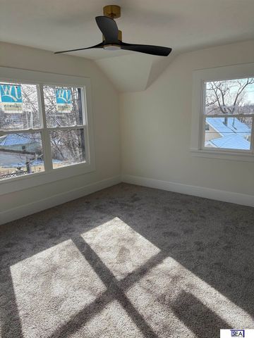 2728 Fontenelle Boulevard, Omaha, NE 68104