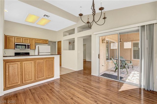 2105 Red Dawn Sky Street, Las Vegas, NV 89134