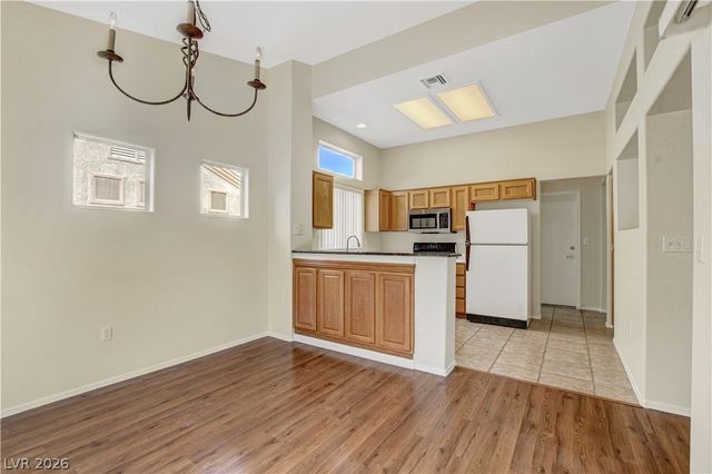 2105 Red Dawn Sky Street, Las Vegas, NV 89134