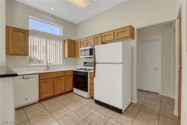2105 Red Dawn Sky Street, Las Vegas, NV 89134