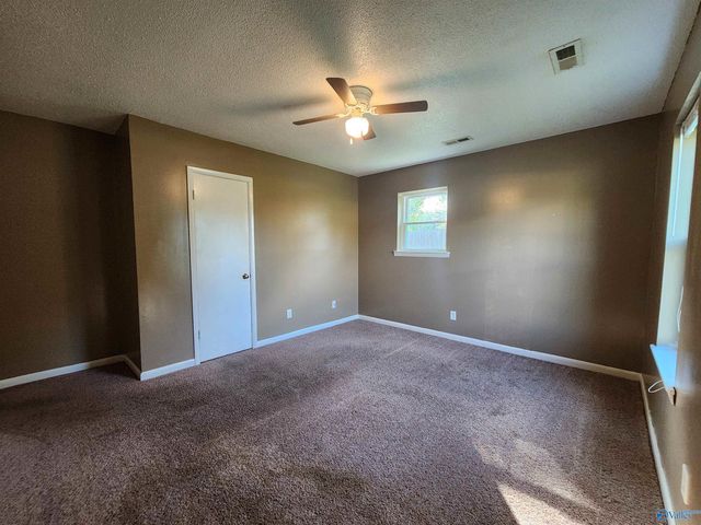 18551 Prescott Street, Athens, AL 35614