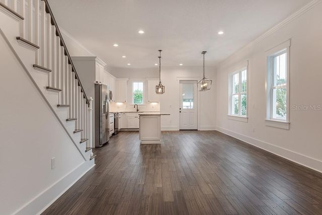 1408 E CURTIS STREET B, Tampa, FL 33603