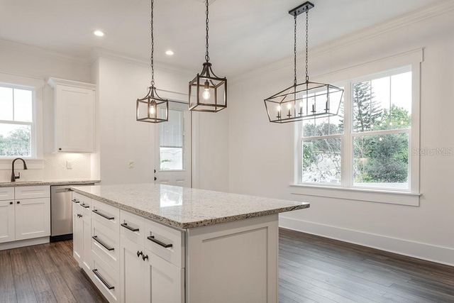 1408 E CURTIS STREET B, Tampa, FL 33603