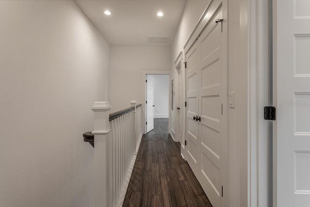 1408 E CURTIS STREET B, Tampa, FL 33603