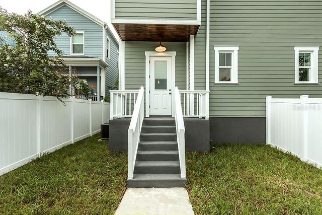 1408 E CURTIS STREET B, Tampa, FL 33603