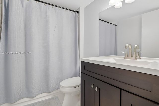 9999 Summerbreeze Dr 401, Sunrise, FL 33322