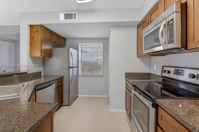 9999 Summerbreeze Dr 401, Sunrise, FL 33322