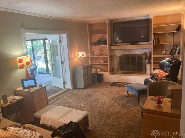 1017 Terracewood Drive, Englewood, OH 45322