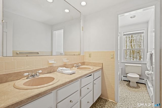 73 Old Kings Highway, Wilton, CT 06897