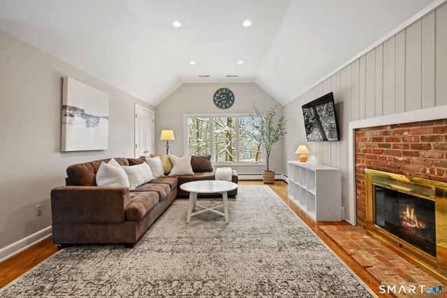 73 Old Kings Highway, Wilton, CT 06897