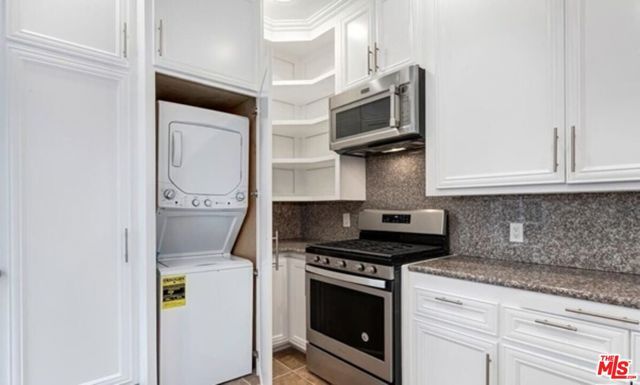 208 S El Camino Drive, Beverly Hills, CA 90212