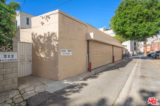 208 S El Camino Drive, Beverly Hills, CA 90212