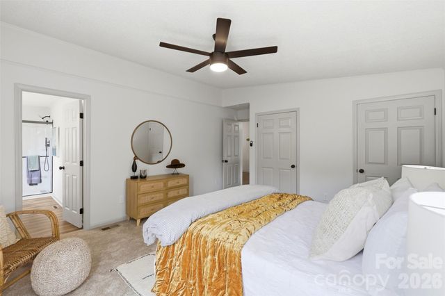 2918 Wild Duck Court, Charlotte, NC 28262
