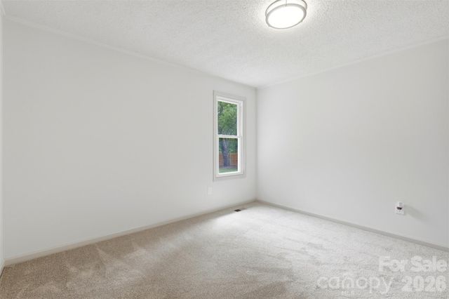 2918 Wild Duck Court, Charlotte, NC 28262