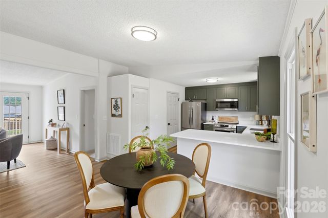 2918 Wild Duck Court, Charlotte, NC 28262