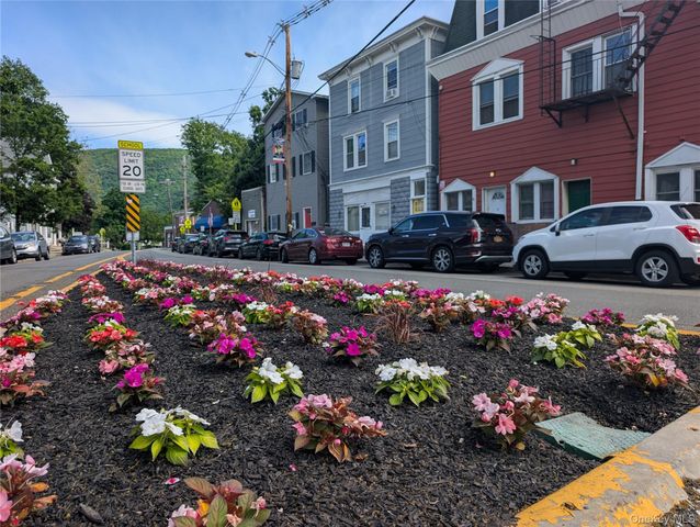 1 Taft Place, Cornwall On Hudson, NY 12520