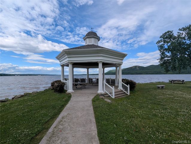 1 Taft Place, Cornwall On Hudson, NY 12520