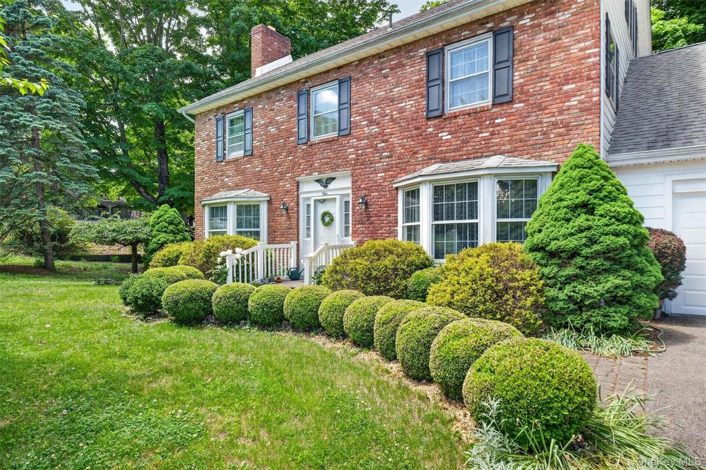1 Taft Place, Cornwall On Hudson, NY 12520