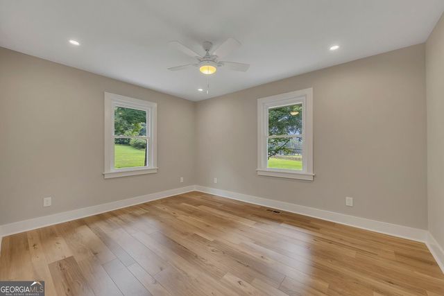 104 Rd 3 South SW, Cartersville, GA 30120